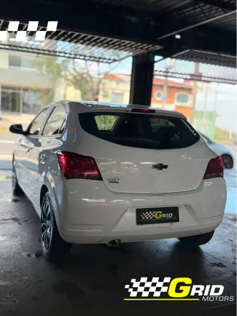 CHEVROLET Onix Hatch 1.0 4P FLEX JOY BLACK, Foto 8