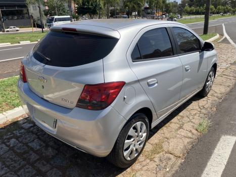 CHEVROLET Onix Hatch 1.4 4P FLEX LT, Foto 8