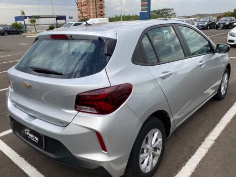 CHEVROLET Onix Hatch 1.0 4P FLEX LT2, Foto 4