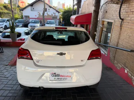 CHEVROLET Onix Hatch 1.0 4P FLEX JOY BLACK, Foto 5