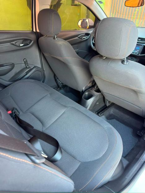 CHEVROLET Onix Hatch 1.4 4P FLEX LT, Foto 10