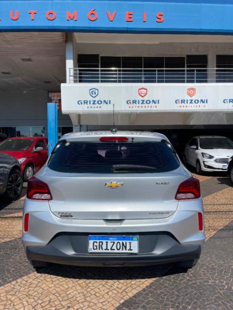 CHEVROLET Onix Hatch 1.0 12V 4P FLEX PREMIER TURBO AUTOM�TICO, Foto 5