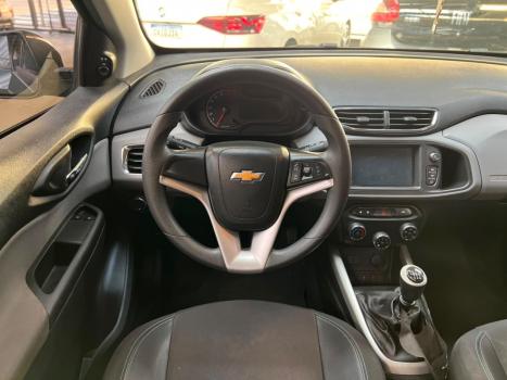 CHEVROLET Onix Hatch 1.4 4P FLEX LT, Foto 3