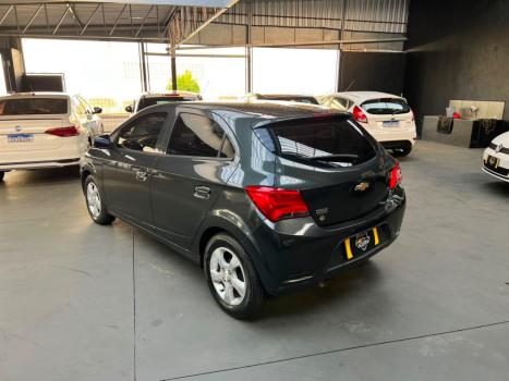 CHEVROLET Onix Hatch 1.4 4P FLEX LT, Foto 13