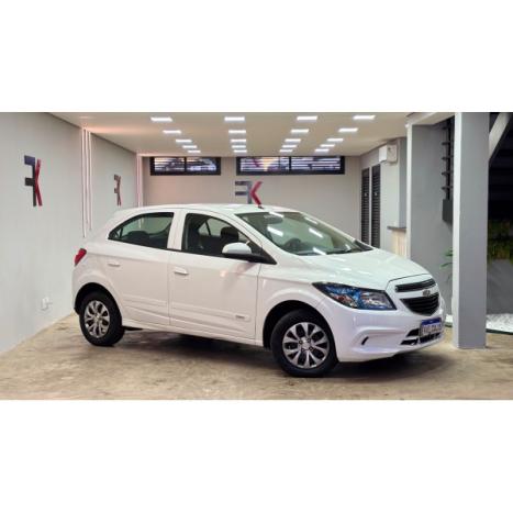 CHEVROLET Onix Hatch 1.0 4P FLEX LT, Foto 3