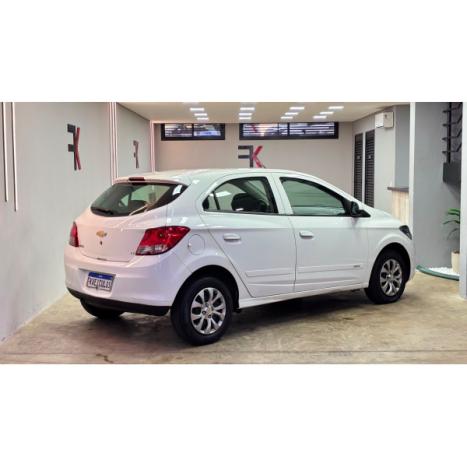 CHEVROLET Onix Hatch 1.0 4P FLEX LT, Foto 5