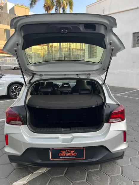 CHEVROLET Onix Hatch 1.0 12V 4P FLEX PREMIER TURBO AUTOM�TICO, Foto 10
