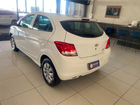 CHEVROLET Onix Hatch 1.0 12V 4P FLEX LT, Foto 4