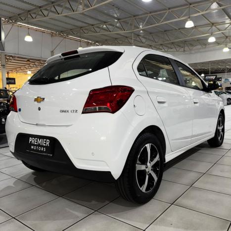 CHEVROLET Onix Hatch 1.4 4P FLEX LTZ AUTOM�TICO, Foto 5