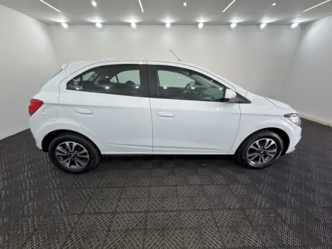 CHEVROLET Onix Hatch 1.4 4P FLEX LTZ, Foto 4