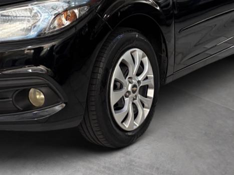 CHEVROLET Onix Hatch 1.4 4P FLEX LT, Foto 2