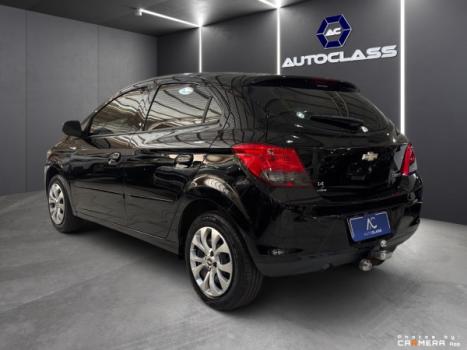 CHEVROLET Onix Hatch 1.4 4P FLEX LT, Foto 6