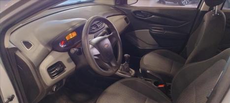 CHEVROLET Onix Hatch 1.0 4P FLEX JOY, Foto 4