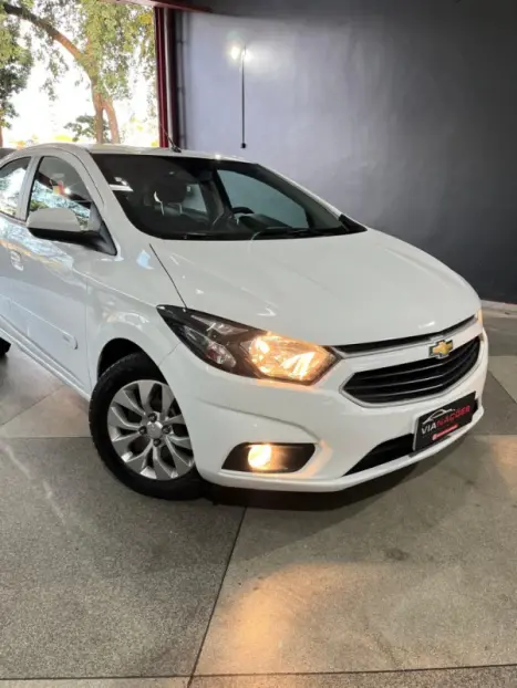 CHEVROLET Onix Hatch 1.4 4P FLEX LT, Foto 5