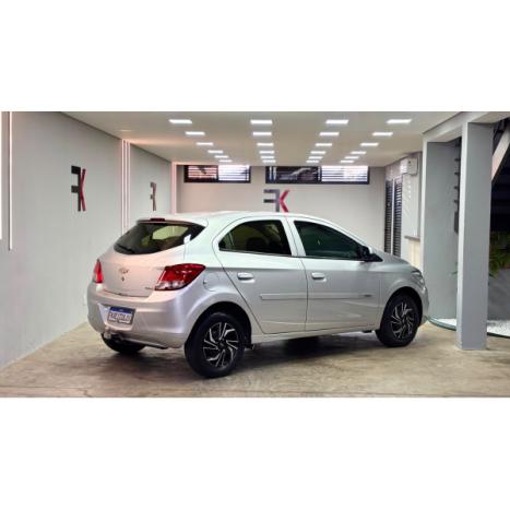 CHEVROLET Onix Hatch 1.0 4P FLEX LS, Foto 6