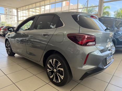 CHEVROLET Onix Hatch 1.0 12V 4P FLEX PREMIER TURBO AUTOM�TICO, Foto 4