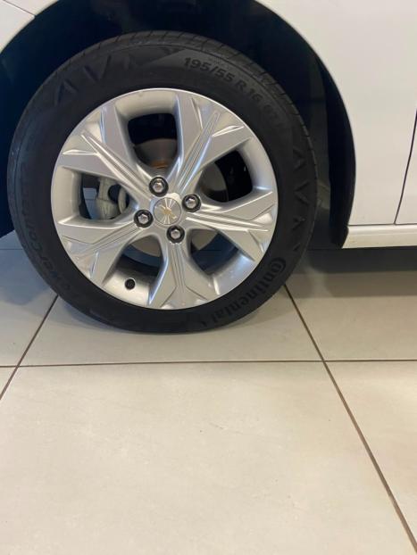 CHEVROLET Onix Hatch 1.0 4P FLEX LTZ TURBO AUTOM�TICO, Foto 8