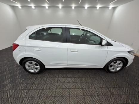 CHEVROLET Onix Hatch 1.4 4P FLEX LT AUTOM�TICO, Foto 4