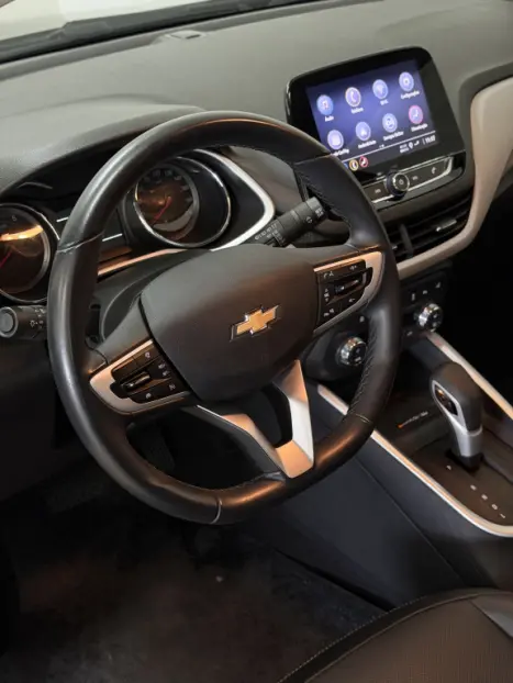 CHEVROLET Onix Hatch 1.0 12V 4P FLEX PREMIER 2 TURBO AUTOM�TICO, Foto 9