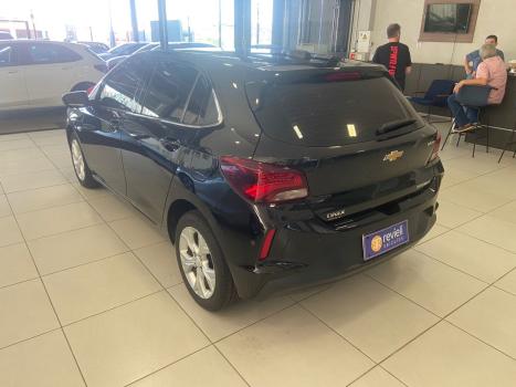 CHEVROLET Onix Hatch 1.0 12V 4P FLEX PREMIER TURBO AUTOM�TICO, Foto 5