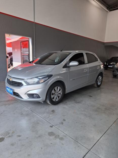 CHEVROLET Onix Hatch 1.0 4P FLEX LT, Foto 1