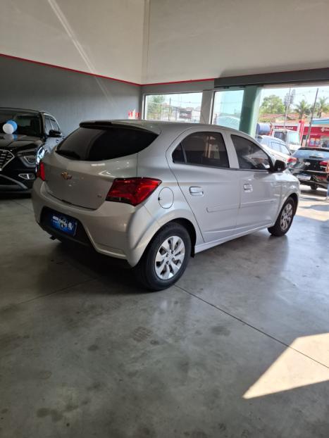 CHEVROLET Onix Hatch 1.0 4P FLEX LT, Foto 6