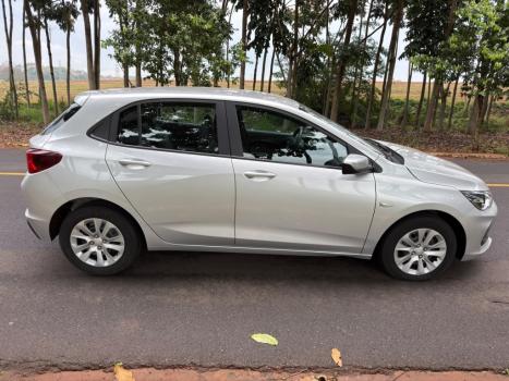 CHEVROLET Onix Hatch 1.0 4P FLEX LT1, Foto 4