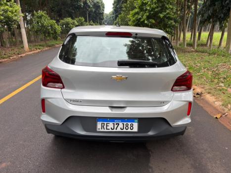 CHEVROLET Onix Hatch 1.0 4P FLEX LT1, Foto 6