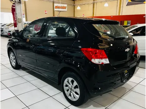 CHEVROLET Onix Hatch 1.0 4P FLEX LT, Foto 3