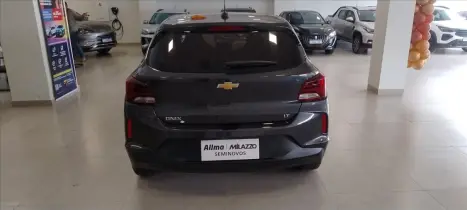 CHEVROLET Onix Hatch 1.0 4P FLEX LT, Foto 13