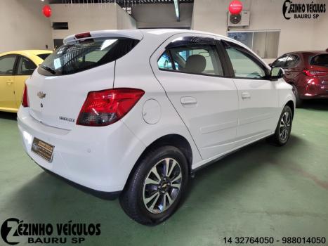 CHEVROLET Onix Hatch 1.4 4P FLEX LTZ, Foto 2