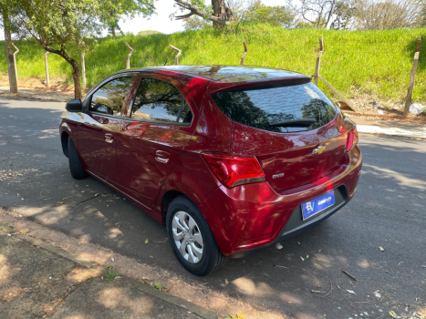 CHEVROLET Onix Hatch 1.0 4P FLEX LT, Foto 4