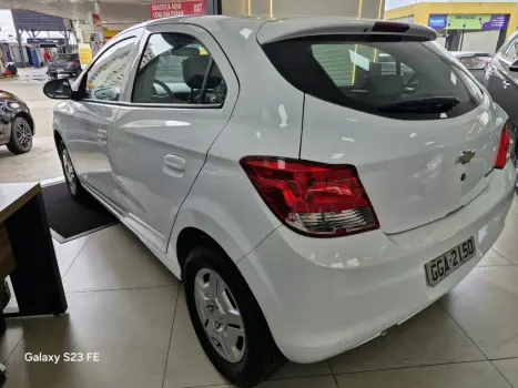 CHEVROLET Onix Hatch 1.0 4P FLEX LT, Foto 6