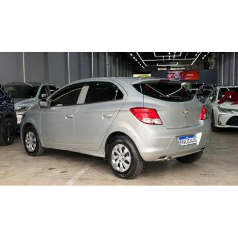 CHEVROLET Onix Hatch 1.0 4P FLEX LT, Foto 6