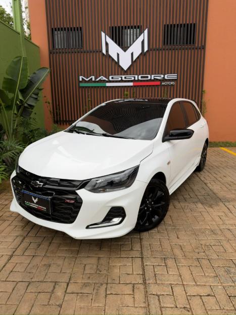 CHEVROLET Onix Hatch 1.0 12V 4P FLEX RS TURBO AUTOMÁTICO, Foto 3