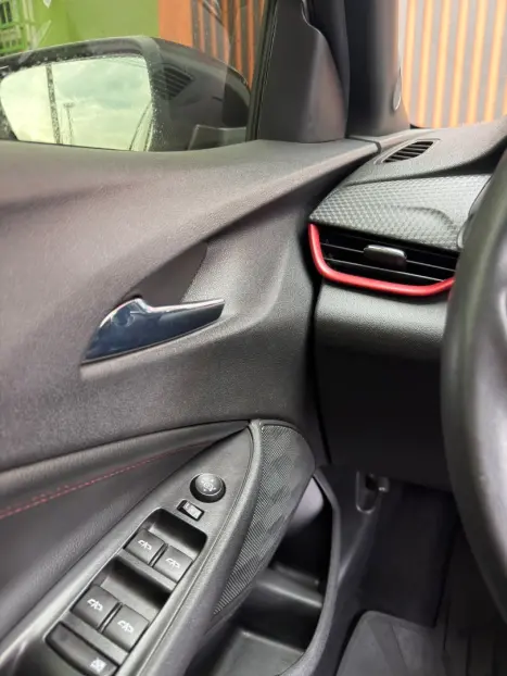 CHEVROLET Onix Hatch 1.0 12V 4P FLEX RS TURBO AUTOMÁTICO, Foto 17