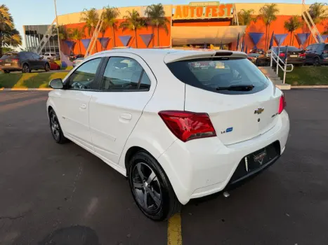 CHEVROLET Onix Hatch 1.4 4P FLEX LTZ, Foto 10
