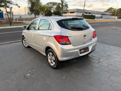 CHEVROLET Onix Hatch 1.0 4P FLEX LS, Foto 2