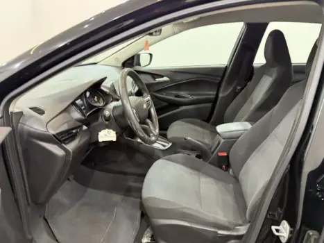 CHEVROLET Onix Sedan 1.0 12V 4P FLEX PLUS TURBO AUTOMTICO, Foto 9