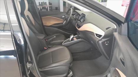 CHEVROLET Onix Sedan 1.0 12V 4P FLEX PREMIER PLUS TURBO AUTOMTICO, Foto 9