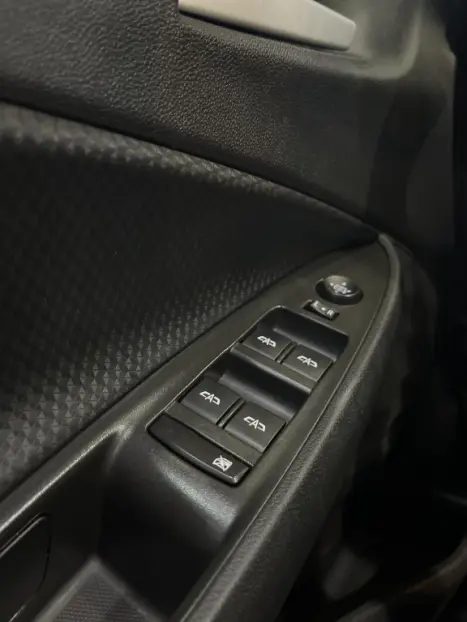 CHEVROLET Onix Sedan 1.0 12V 4P FLEX LTZ PLUS TURBO AUTOMÁTICO, Foto 11 CHEVROLET Onix Sedan 1.0 12V 4P FLEX LTZ PLUS TURBO AUTOMÁTICO, Foto 11