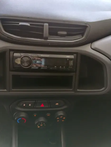 CHEVROLET Onix Sedan 1.0 4P FLEX JOY, Foto 4