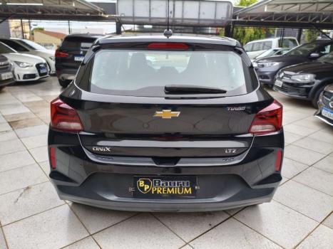 CHEVROLET Onix Sedan , Foto 2