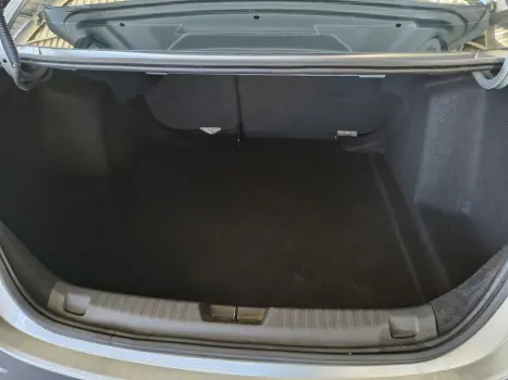 CHEVROLET Onix Sedan 1.0 12V 4P FLEX LTZ PLUS TURBO AUTOM�TICO, Foto 8