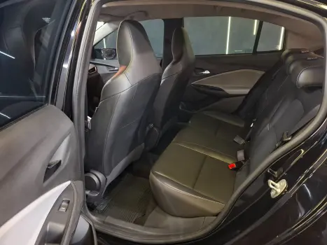 CHEVROLET Onix Sedan 1.0 12V 4P FLEX PREMIER PLUS TURBO AUTOM�TICO, Foto 13