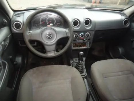 CHEVROLET Prisma 1.4 4P JOY FLEX, Foto 4 CHEVROLET Prisma 1.4 4P JOY FLEX, Foto 4