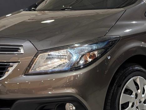 CHEVROLET Prisma 1.4 4P LT FLEX, Foto 2