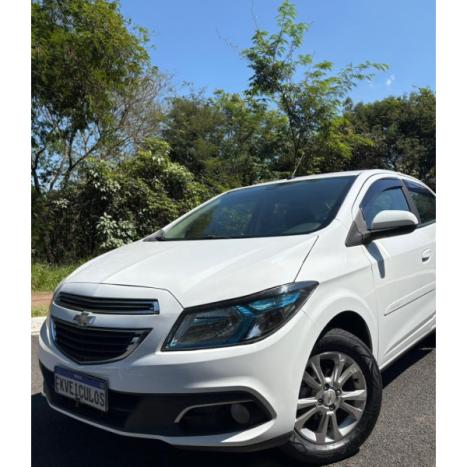 CHEVROLET Prisma 1.4 4P LT FLEX, Foto 2