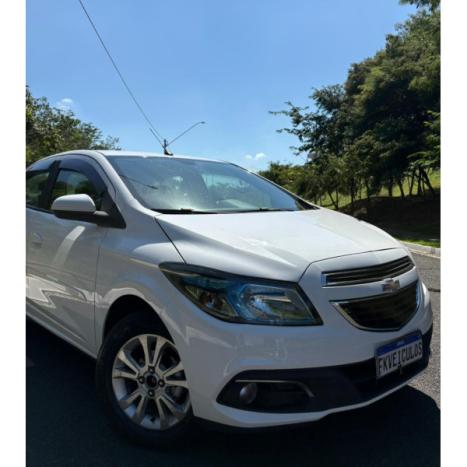 CHEVROLET Prisma 1.4 4P LT FLEX, Foto 3