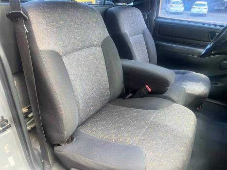 CHEVROLET S10 2.4 CABINE SIMPLES, Foto 12 CHEVROLET S10 2.4 CABINE SIMPLES, Foto 12